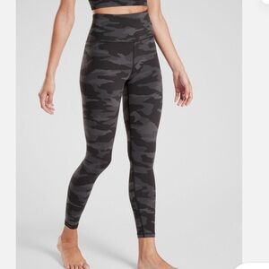 Athleta elevation 7/8 tight